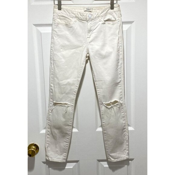 Forever 21 Light Wash Distressed Blow Out Knee Jeans Women's Size 29 - Picture 1 of 5